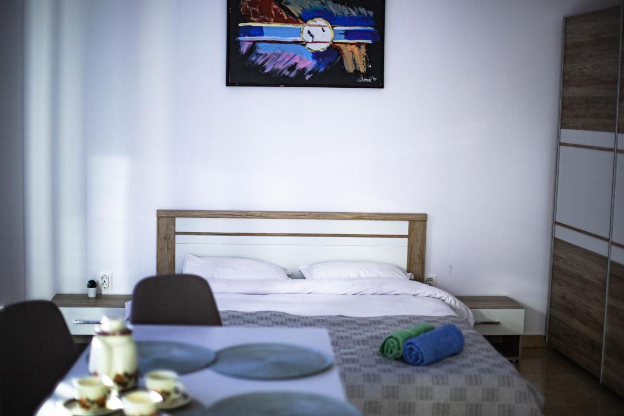 One Room Apart T3 With Free Parking Cluj-Napoca Exterior foto